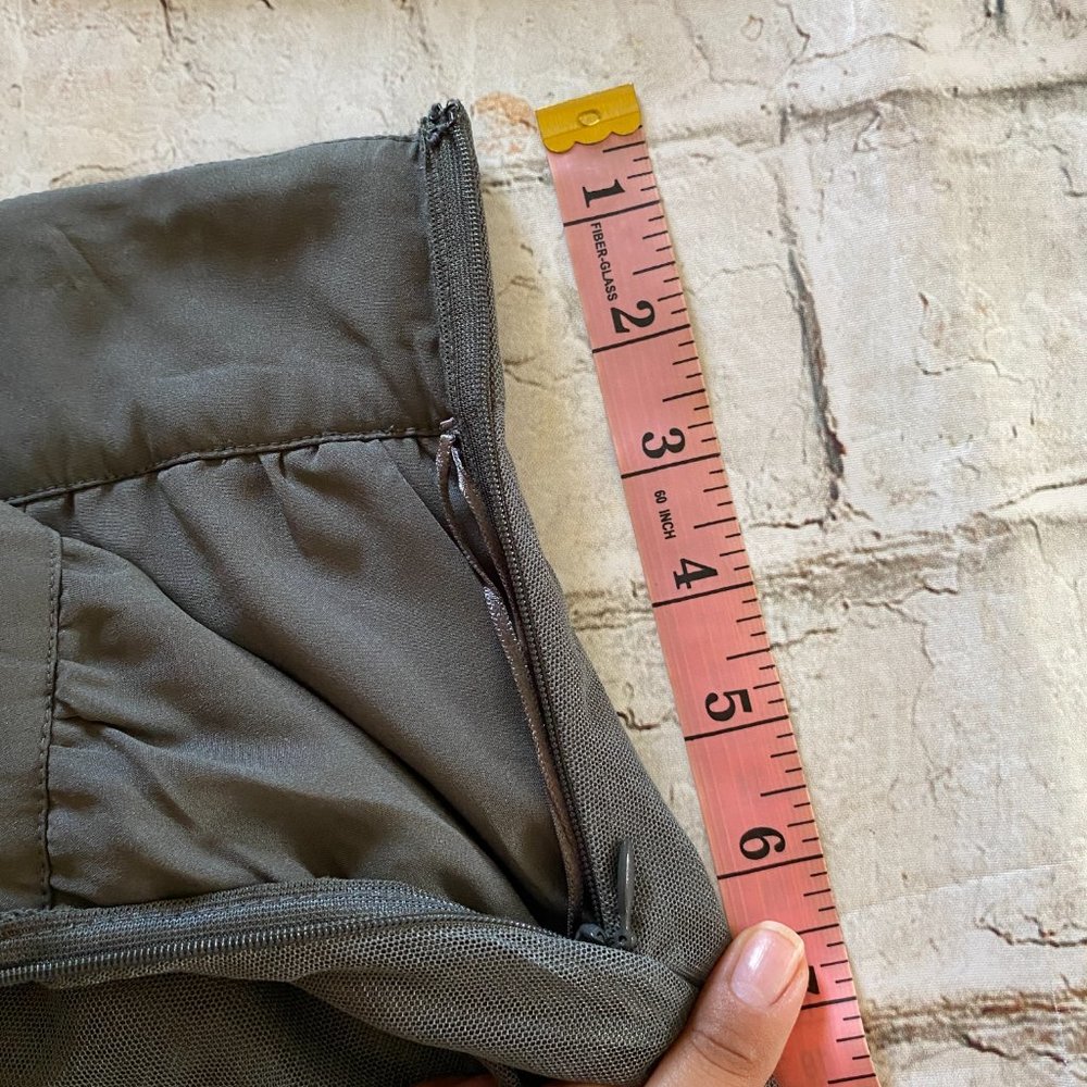 Suite Blanco Gray Skirt - Picture 10 of 12
